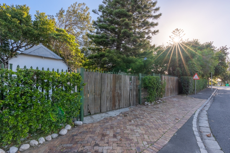 5 Bedroom Property for Sale in Pinelands Western Cape